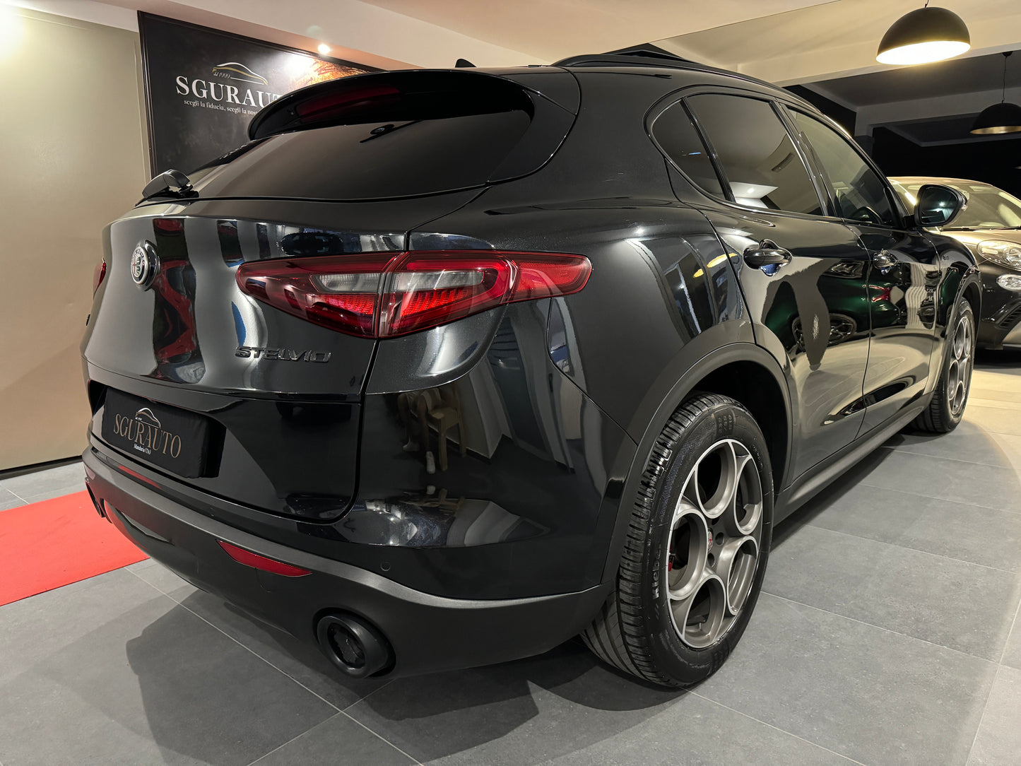 Alfa romeo stelvio 2.2 190cv at8 q4 sprint 2021