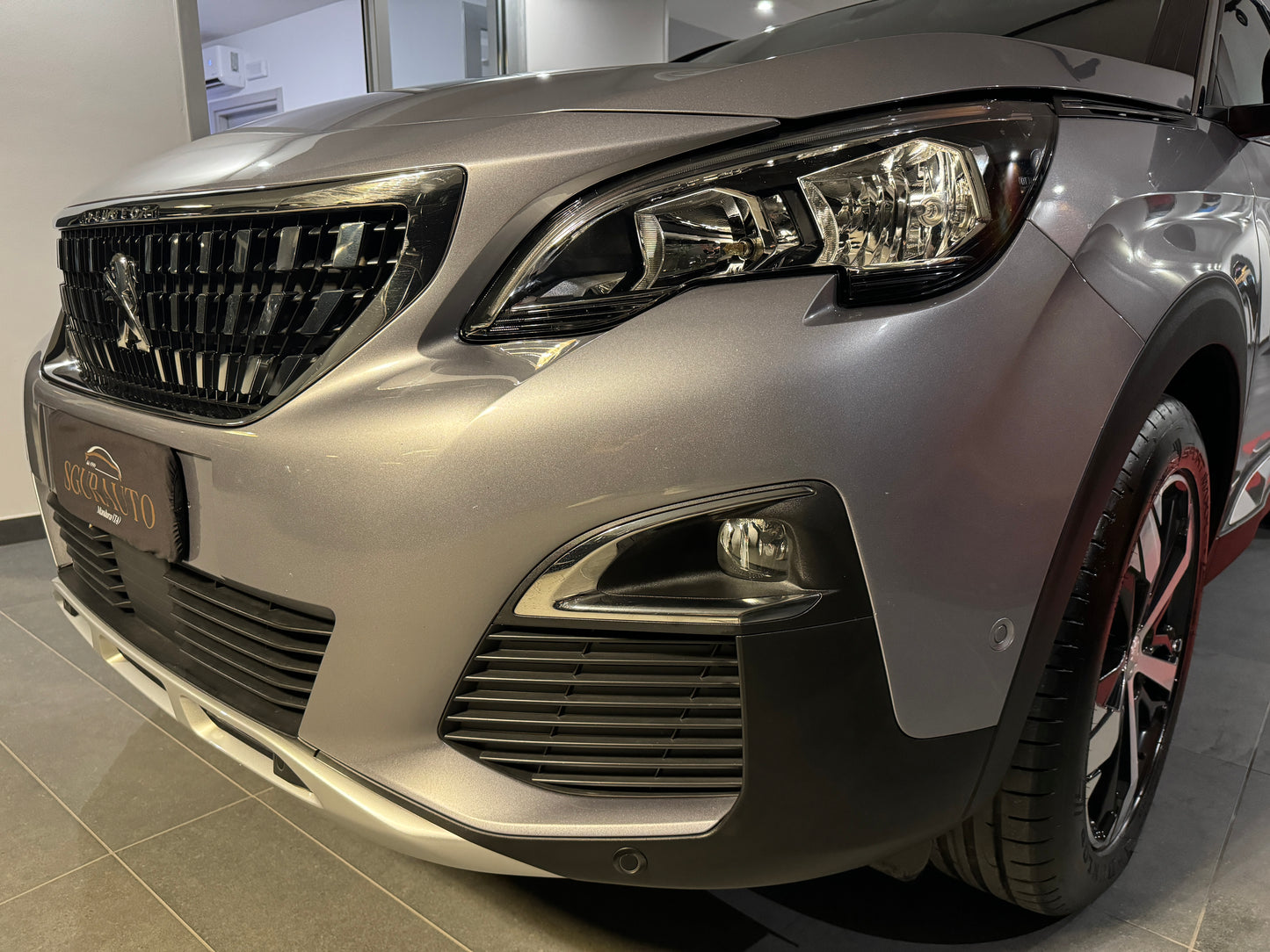 Peugeot 5008 1.5 bluehdi 130cv eat8 7 posti allure 2020