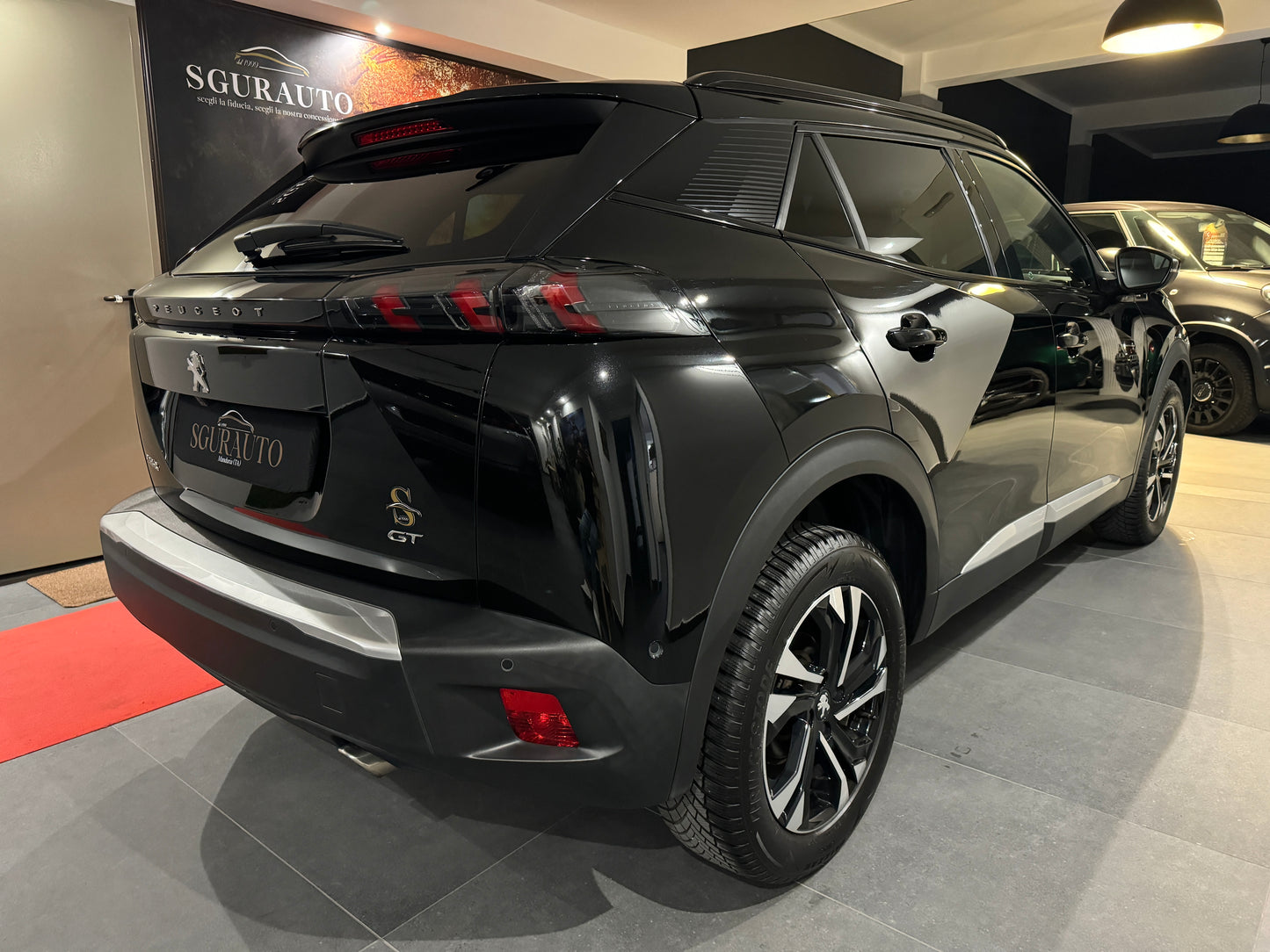 Peugeot 2008 1.5 bluehdi 110cv gt 2022