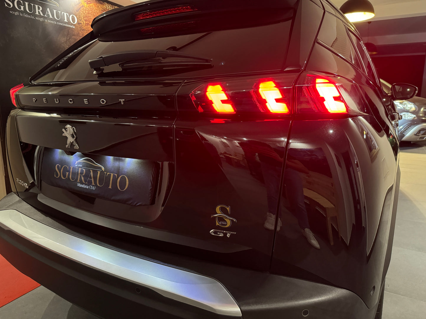 Peugeot 2008 1.5 bluehdi 110cv gt 2022