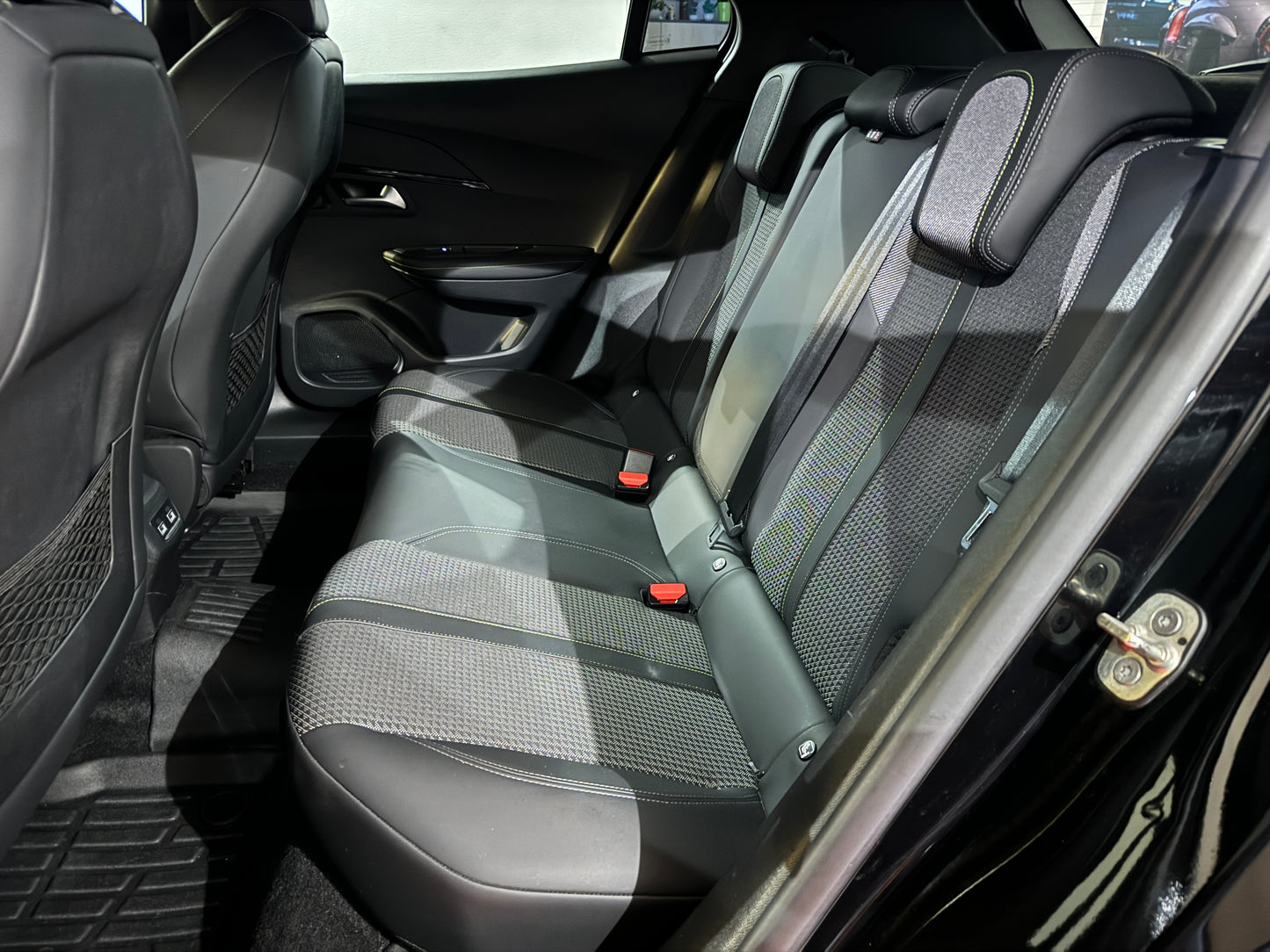 Peugeot 2008 1.5 bluehdi 110cv gt 2022