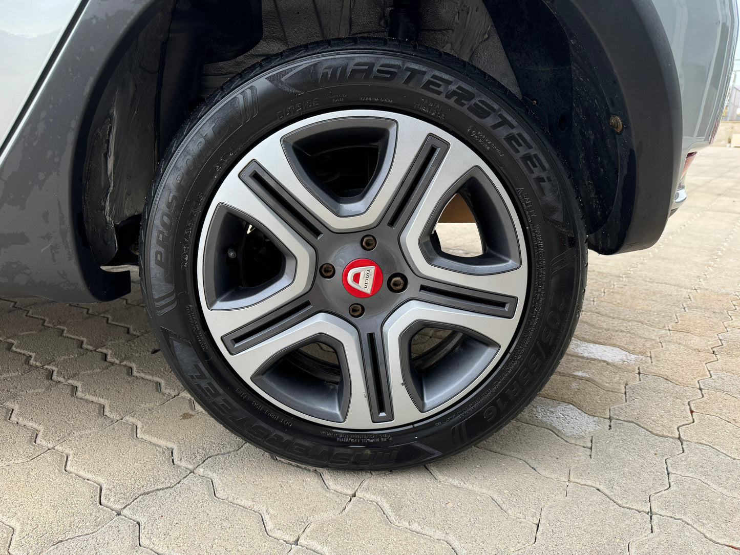 Dacia sandero stepway 0.9 tce turbo gpl 90 cv s&s techroad 2019
