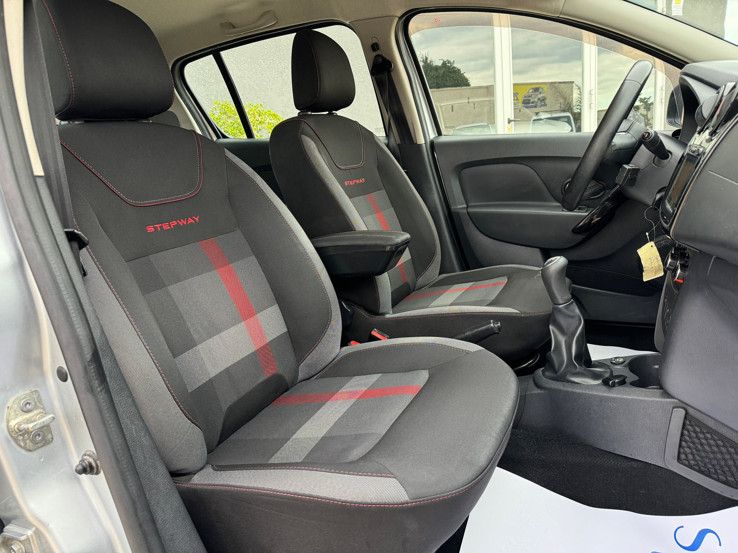 Dacia sandero stepway 0.9 tce turbo gpl 90 cv s&s techroad 2019