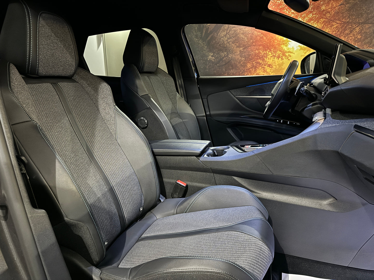 Peugeot 3008 1.5 bluehdi 130cv eat8 allure 2023