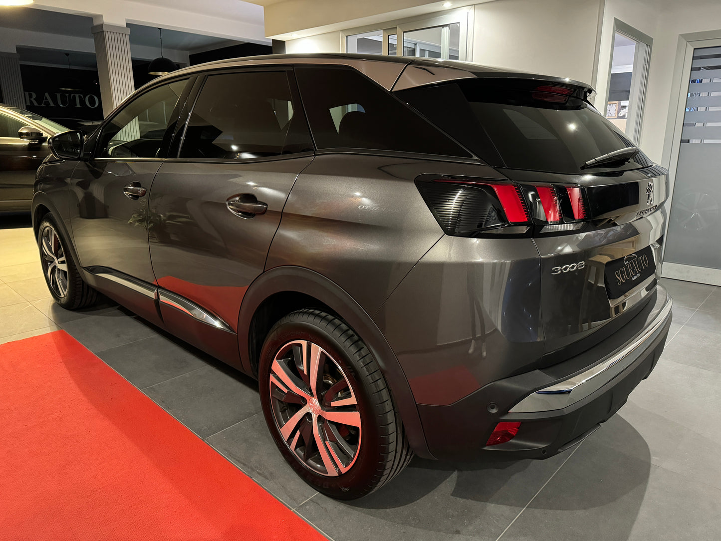 Peugeot 3008 1.5 bluehdi 130cv eat8 allure 2023
