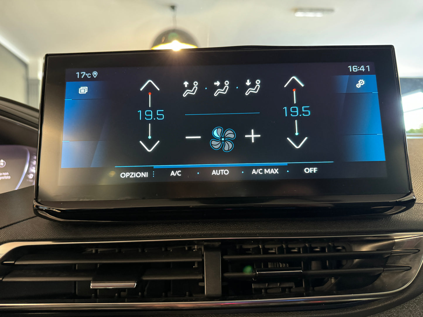 Peugeot 3008 1.5 bluehdi 130cv eat8 allure pack 2022