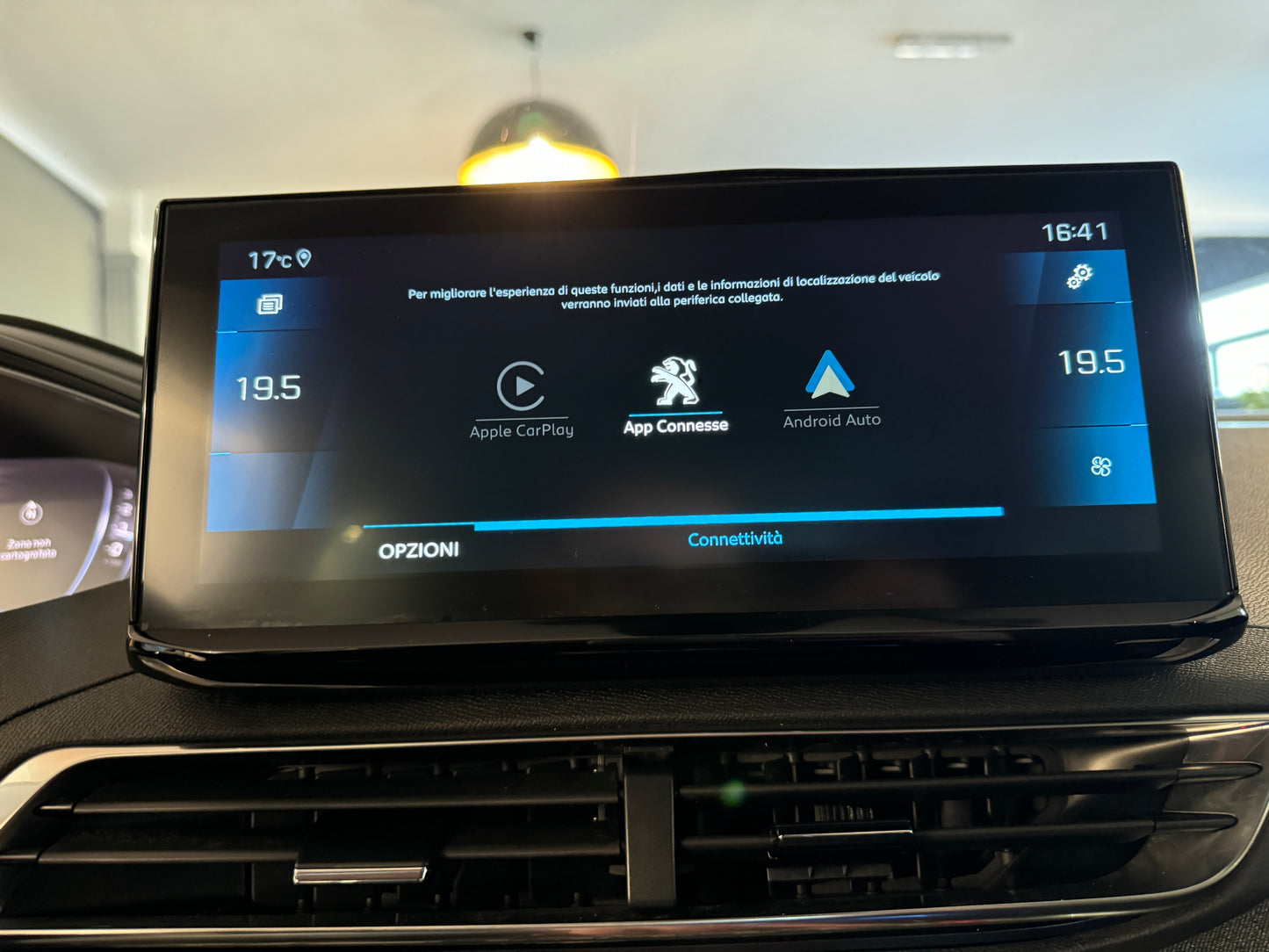 Peugeot 3008 1.5 bluehdi 130cv eat8 allure pack 2022
