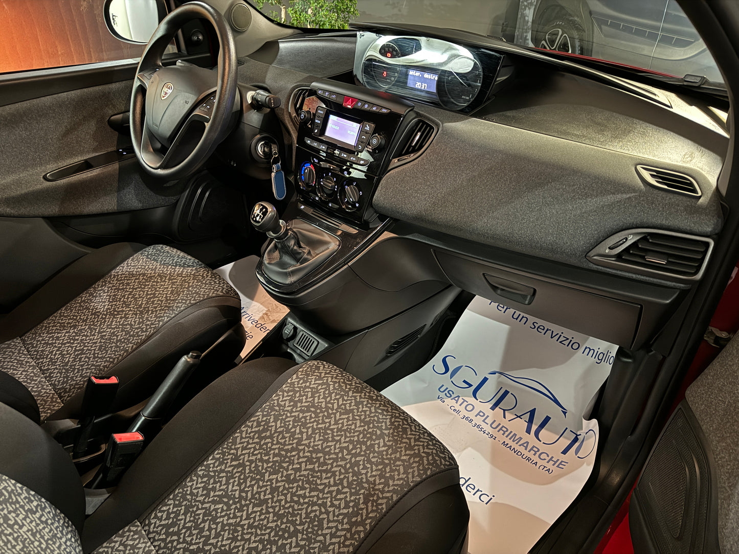 LANCIA YPSILON 1.0 FIREFLY 70CV HYBRID GOLD 2022