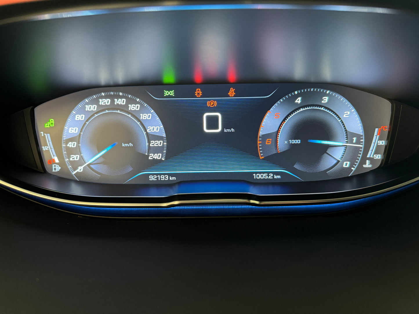 PEUGEOT 3008 1.5 BLUEHDI 130CV ALLURE 2019