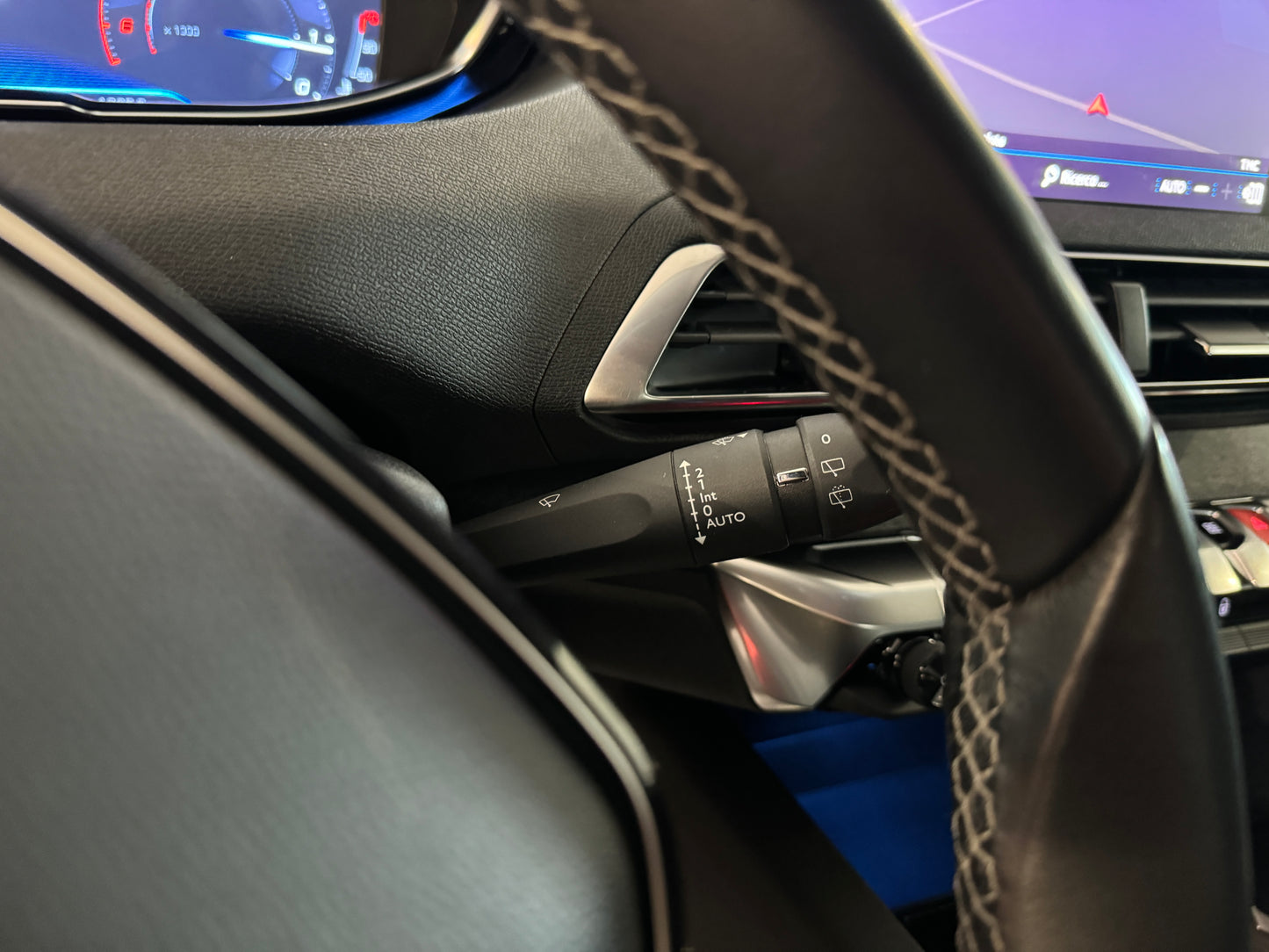 PEUGEOT 3008 1.5 BLUEHDI 130CV ALLURE 2019