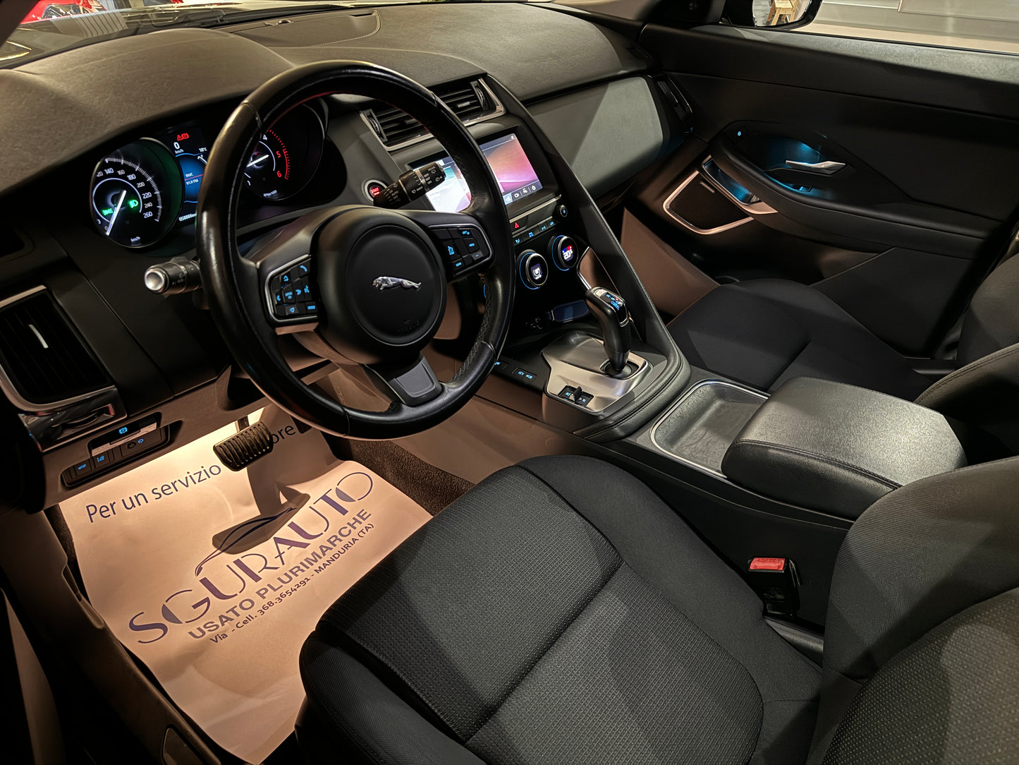 Jaguar e-pace 2.0 d 180cv awd 2018