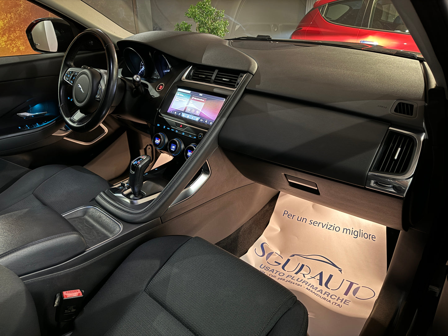 Jaguar e-pace 2.0 d 180cv awd 2018
