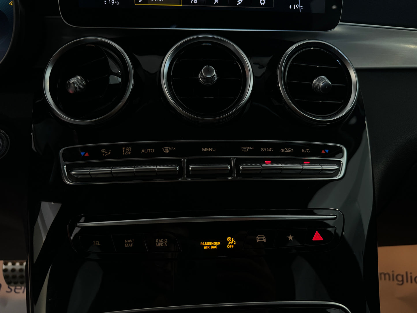 MERCEDES-BENZ GLC 220D PREMIUM PLUS AMG 2022