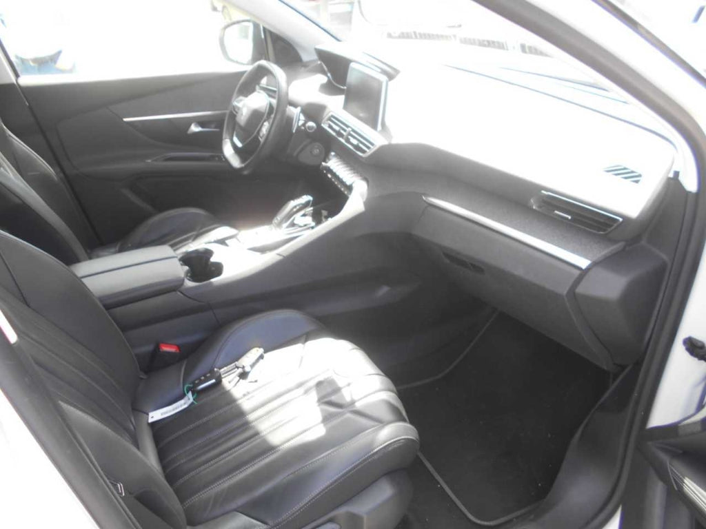 PEUGEOT 5008 1.5 BLUEHDI 130CV 7 POSTI ALLURE 2020