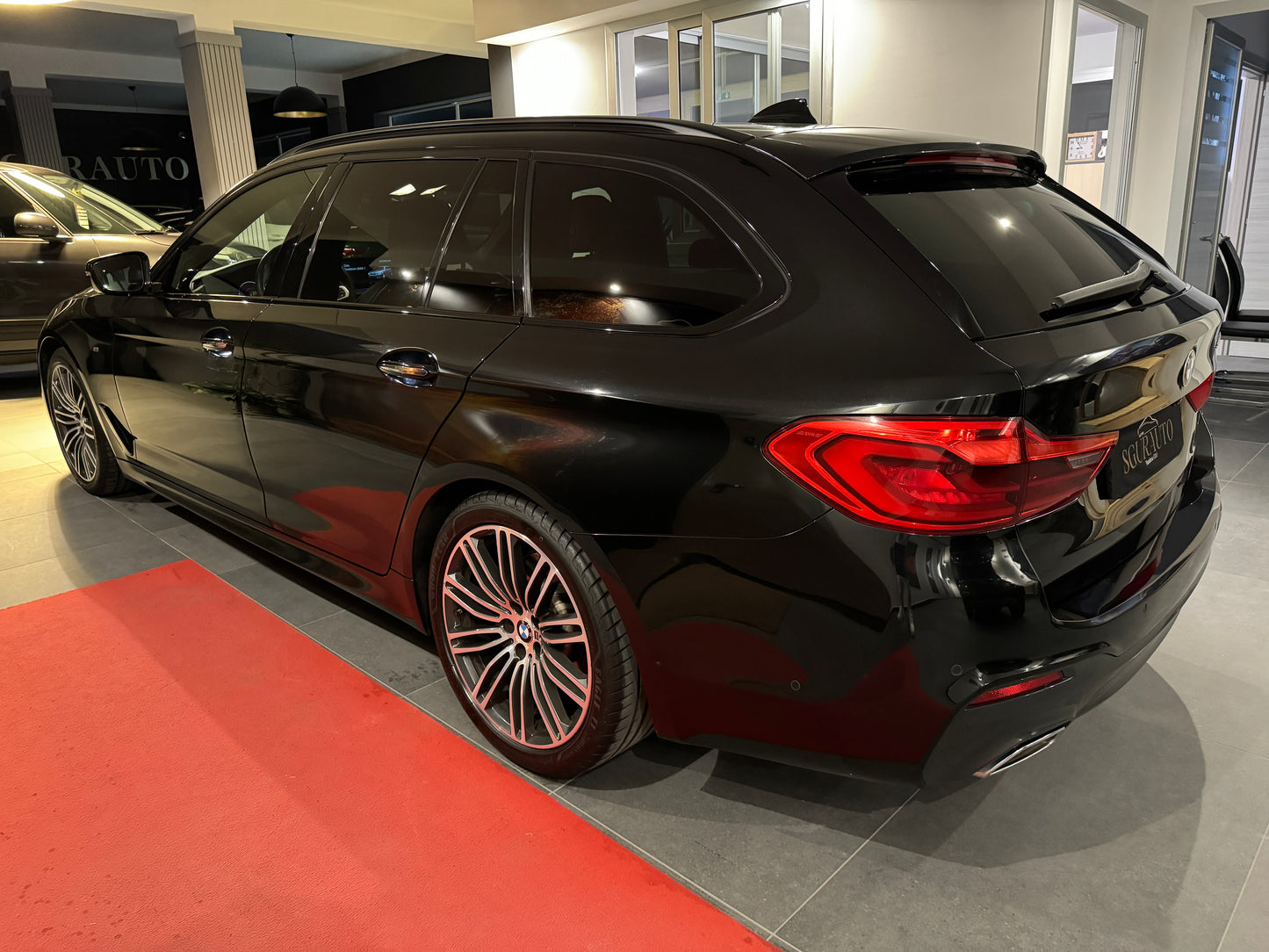Bmw 520d touring m-sport 2020
