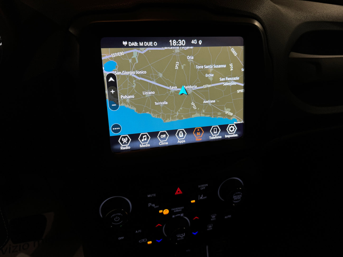 Jeep renegade 1.3 t4 ddct business 2021