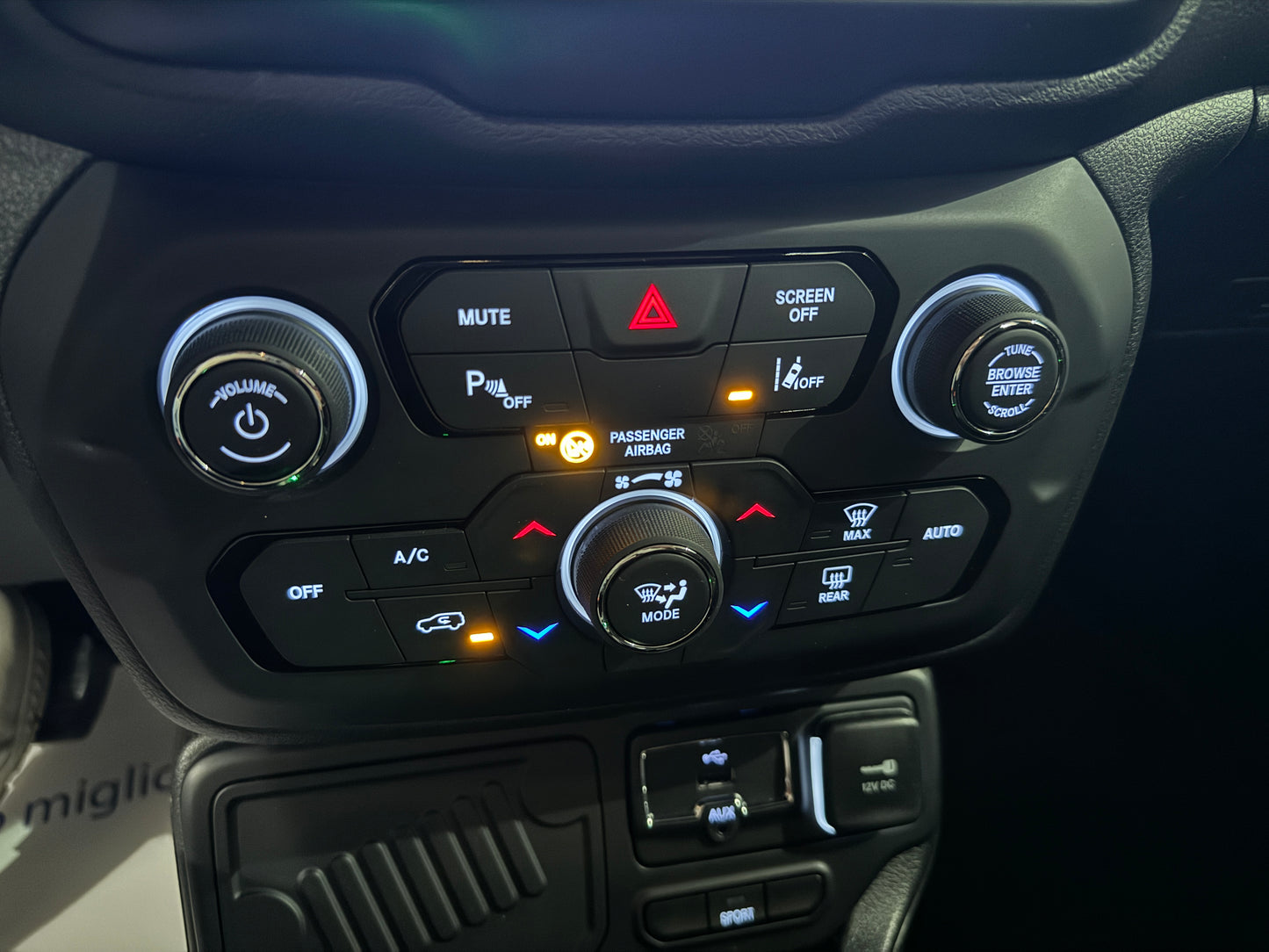 Jeep renegade 1.3 t4 ddct business 2021