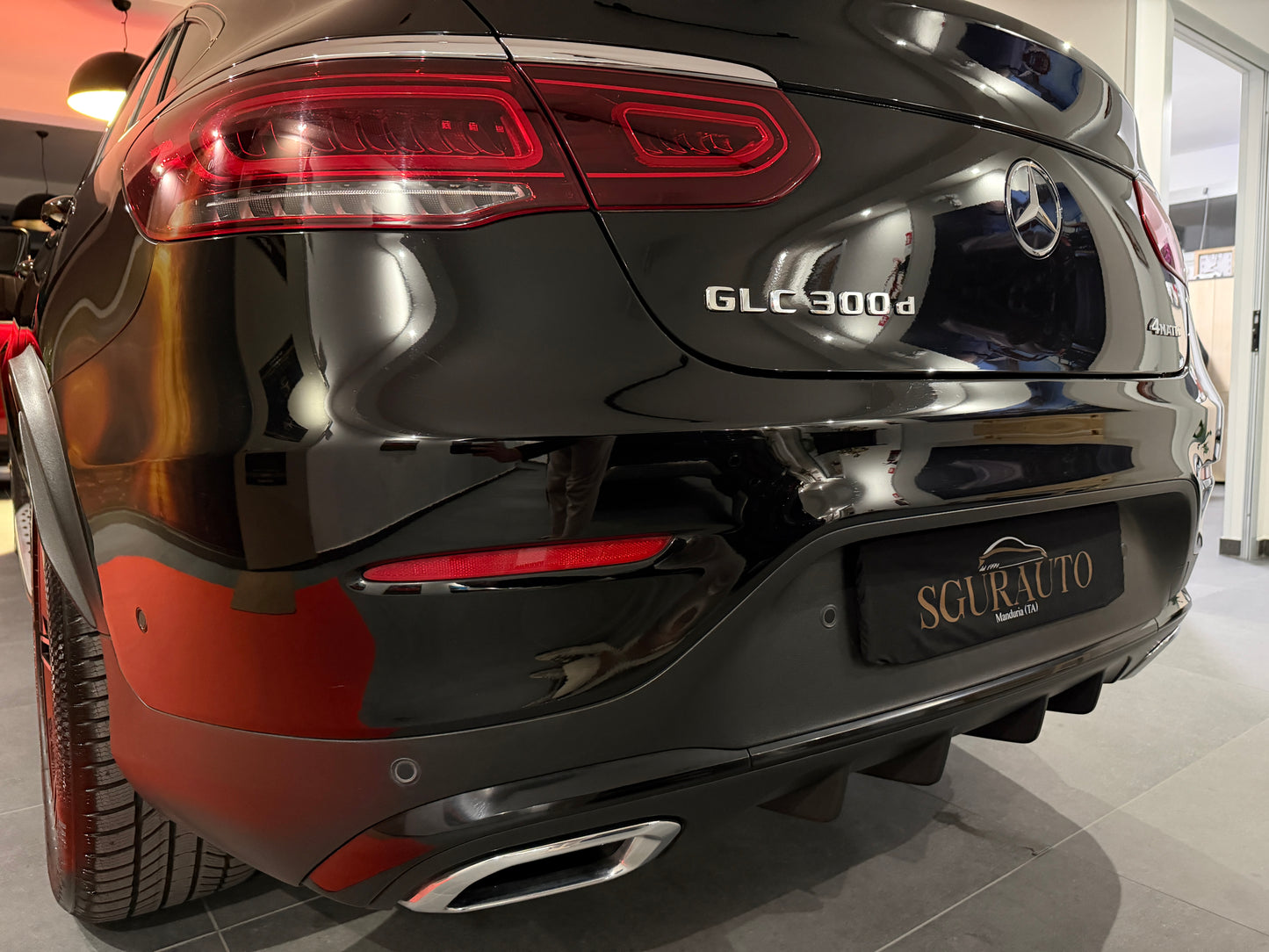 Mercedes-benz GLC Coupé 300D Premium AMG 4Matic 2022