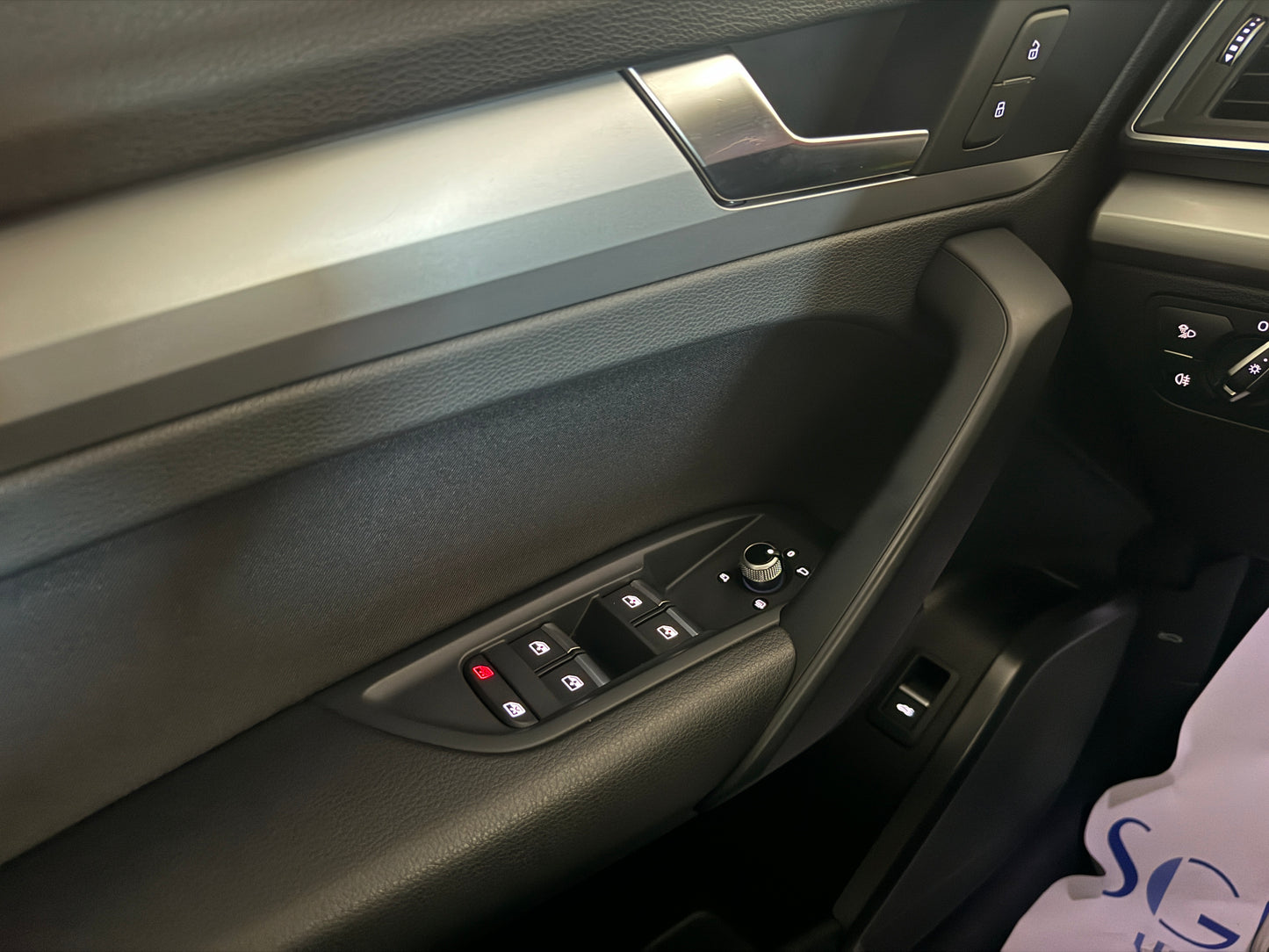 Audi Q5 40 TDI MHEV Business Quattro S-Tronic 2021