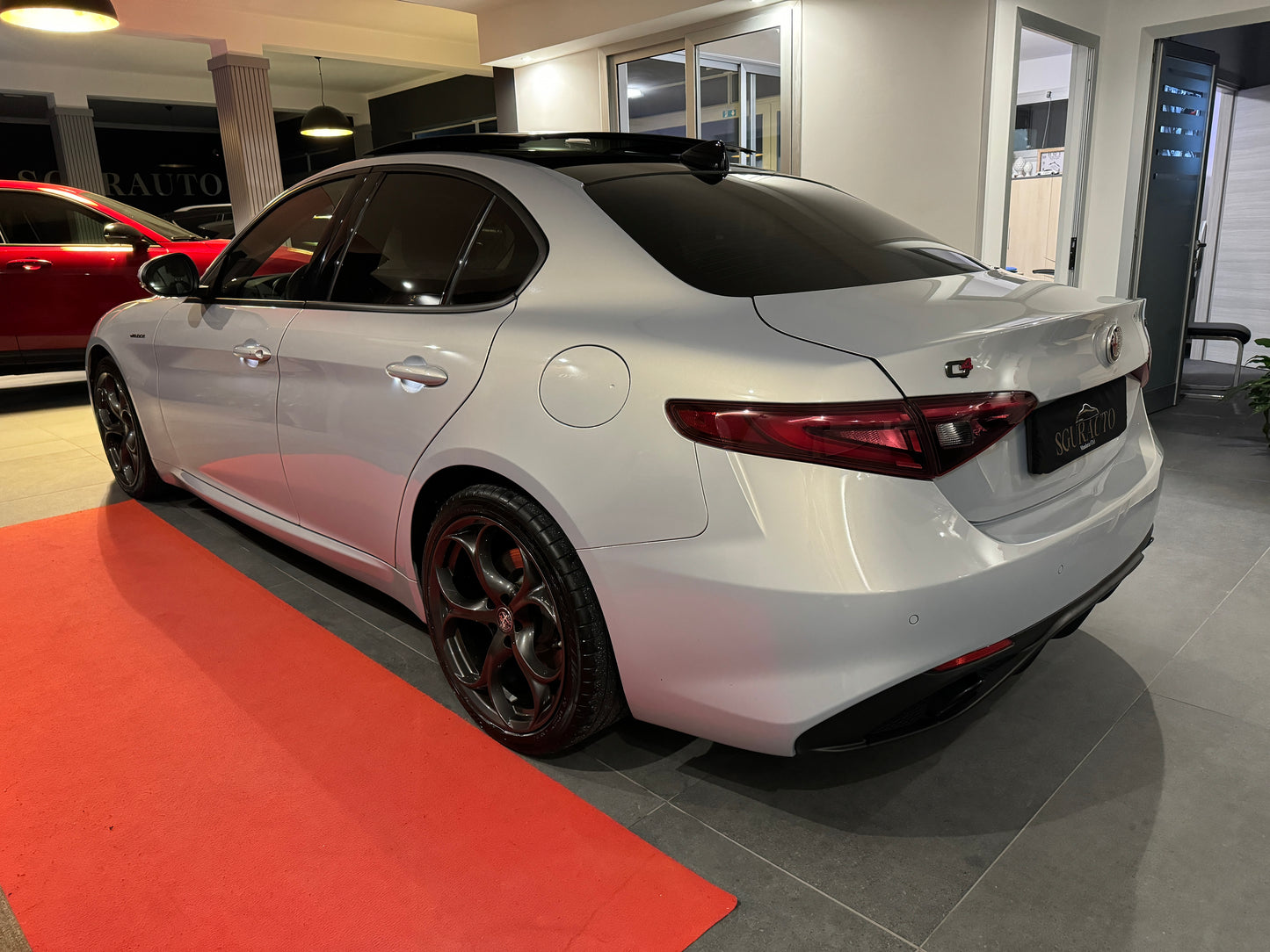 Alfa romeo giulia veloce 2.2 210cv at8 q4 2020