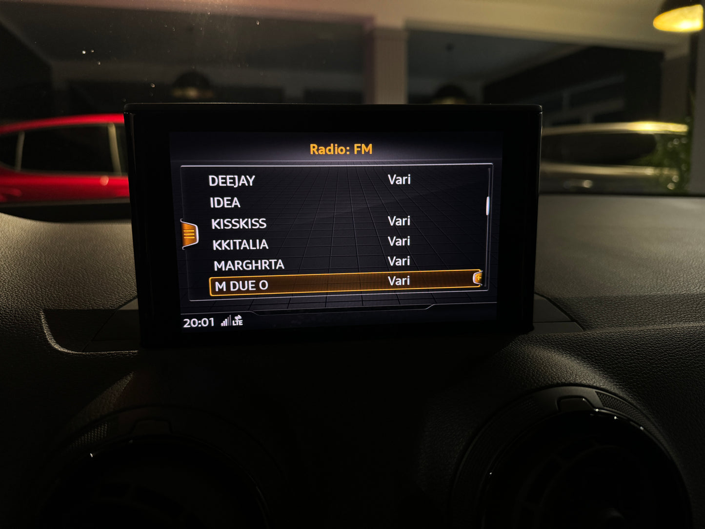 Audi q2 1.6 tdi 116cv s-tronic s-line 2018