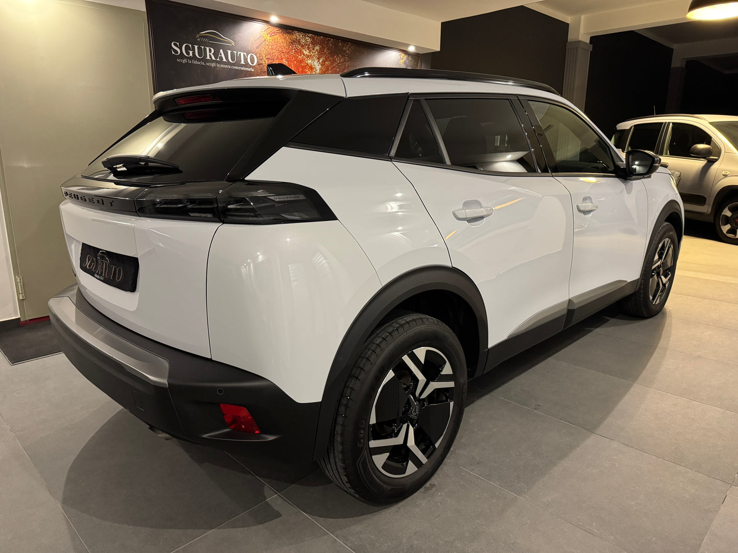 Peugeot 2008 1.2 Puretech Allure 2025