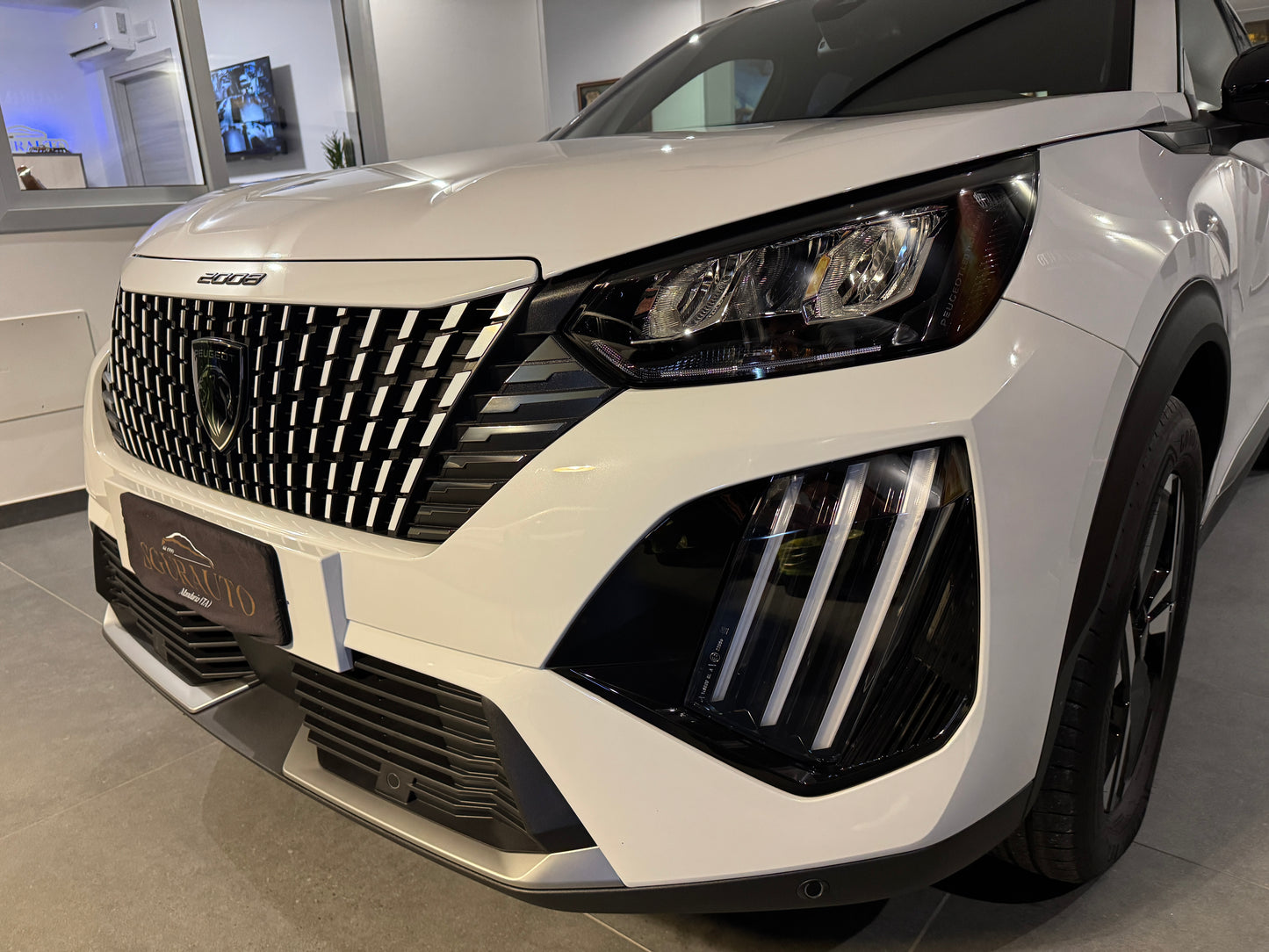 Peugeot 2008 1.2 Puretech Allure 2025