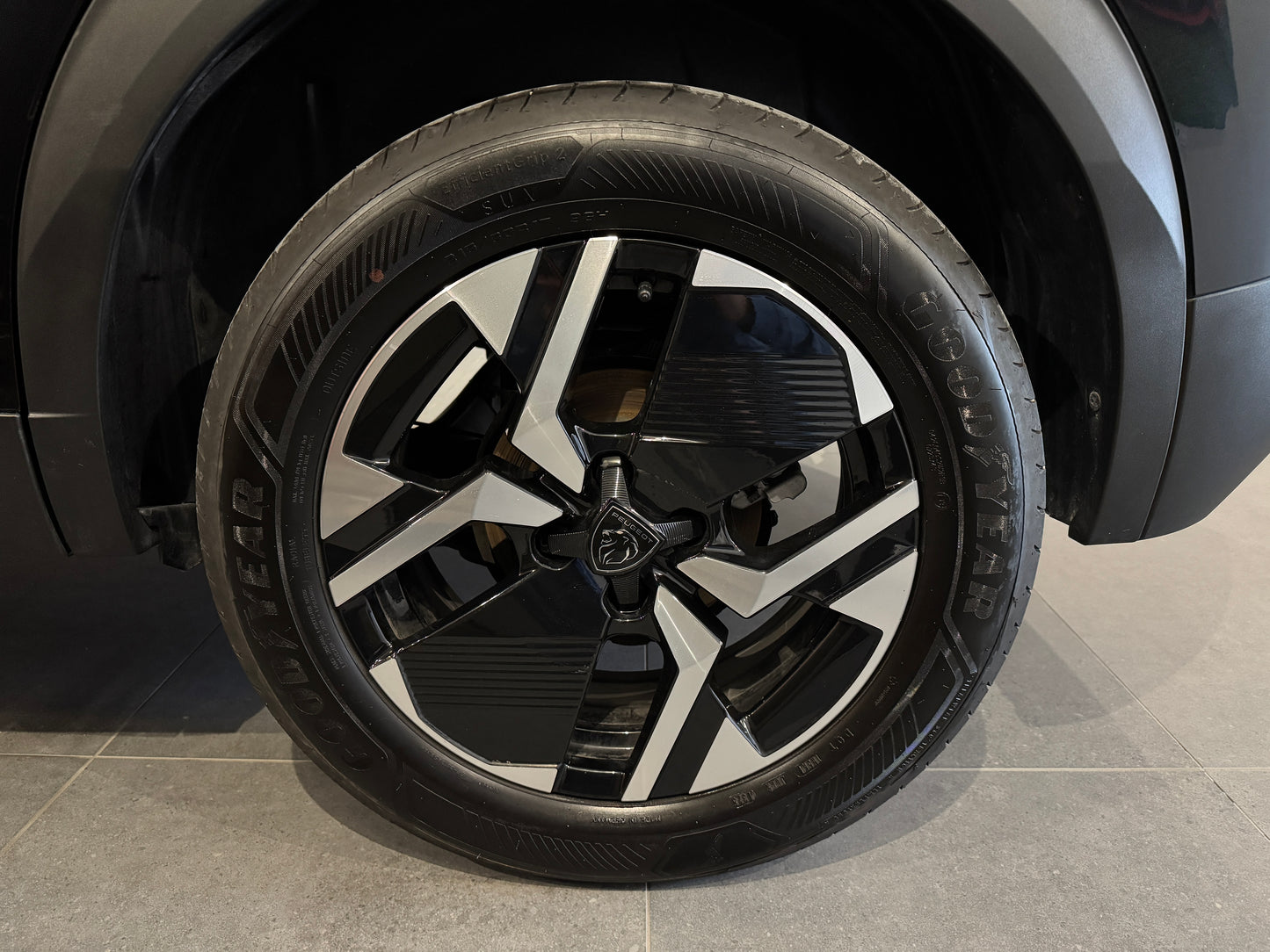 Peugeot 2008 1.2 Puretech Allure 2025