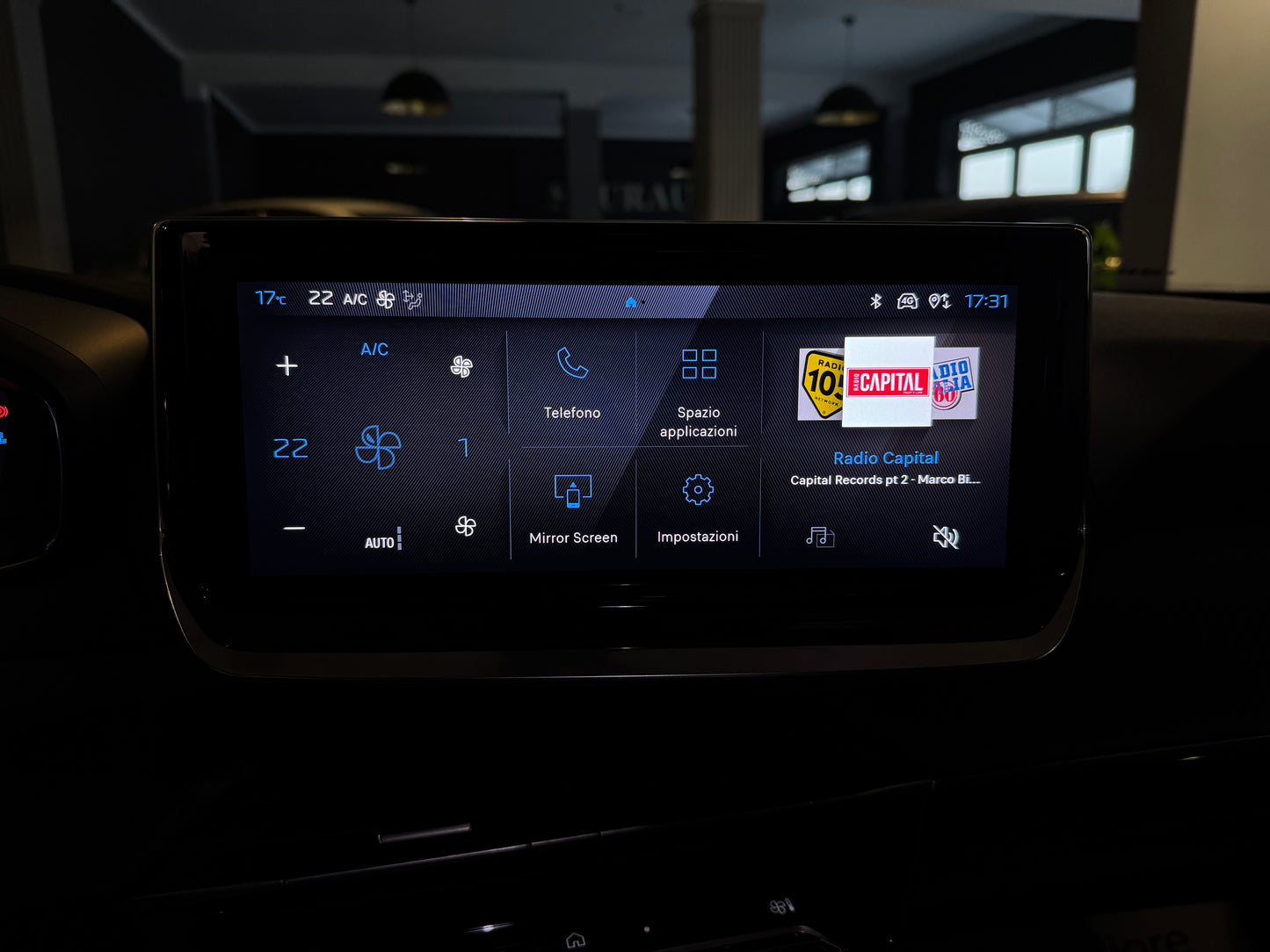 Peugeot 2008 1.2 Puretech Allure 2025