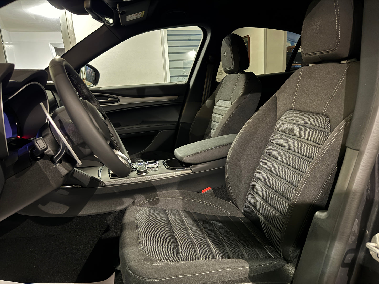 Alfa Romeo Stelvio 2.2 At8 Sprint 2025